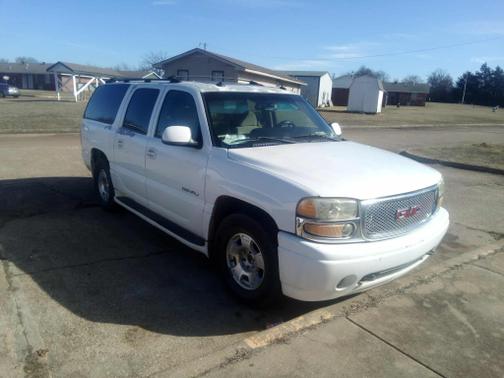 2003 GMC Yukon XL Denali