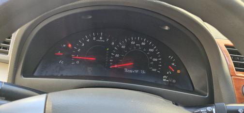 Silver 2009 Toyota Camry LE