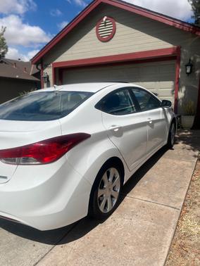 White 2013 Hyundai ELANTRA Limited