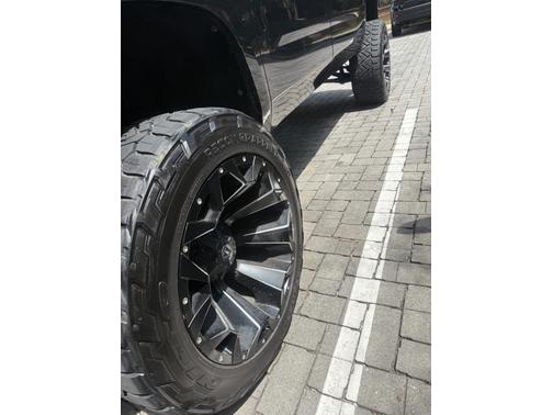 2019 GMC Yukon XL SLE