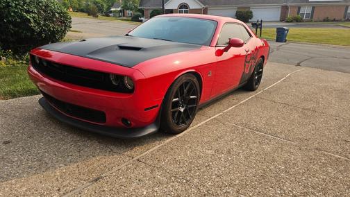 2015 Dodge Challenger R/T Scat Pack