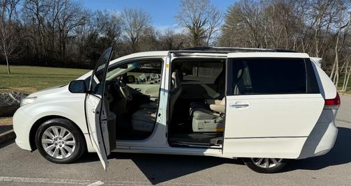 2011 Toyota Sienna Limited