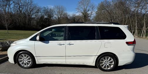 2011 Toyota Sienna Limited