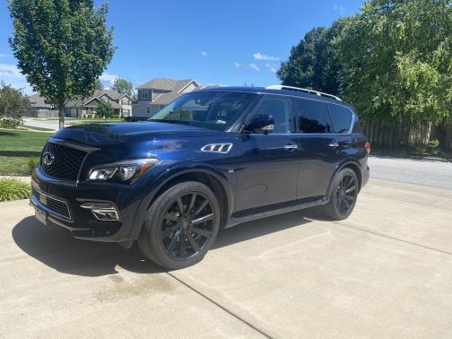 2015 INFINITI QX80 Base