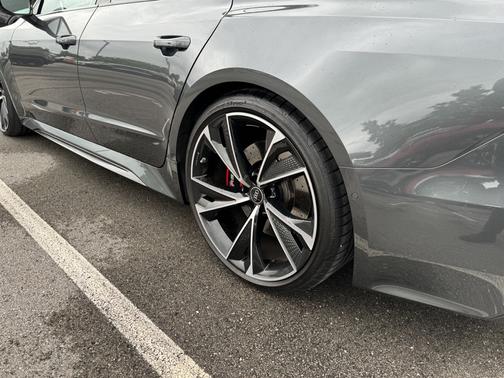 2021 Audi RS 7 4.0T