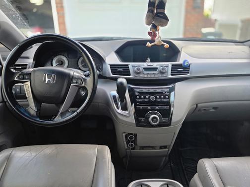 Blue 2012 Honda Odyssey EX-L