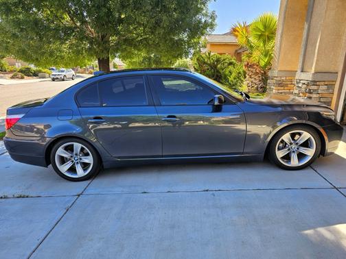 2008 BMW 528 i