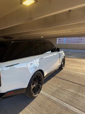 2025 Land Rover Range Rover P400 SE SWB