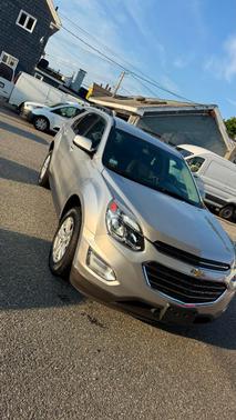 Silver 2016 Chevrolet Equinox LT