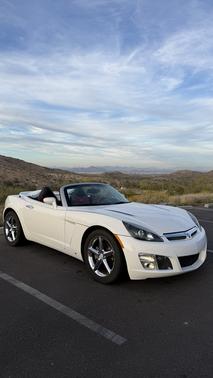 White 2008 Saturn Sky Red Line