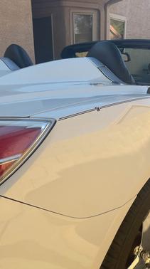 White 2008 Saturn Sky Red Line