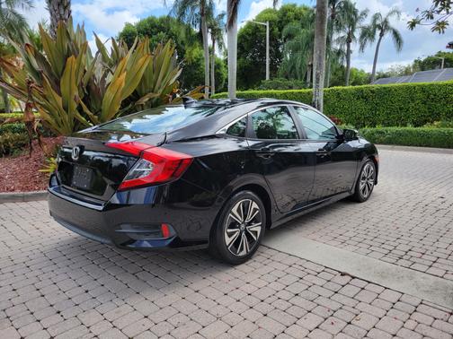 2017 Honda Civic EX-L