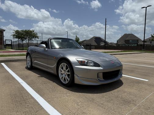 2004 Honda S2000 Base