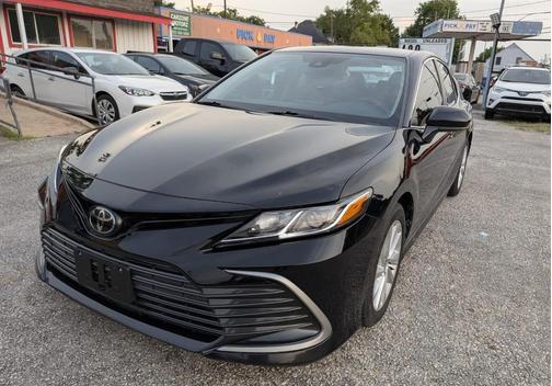 Black 2023 Toyota Camry LE
