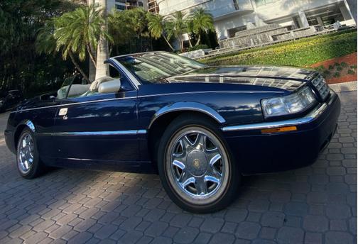 Photo 1 of 22 of 2001 Cadillac Eldorado ESC