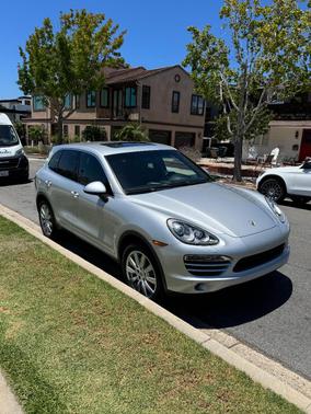Silver 2013 Porsche Cayenne Cayenne Diesel