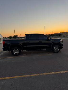 Black 2019 GMC Sierra 1500 AT4