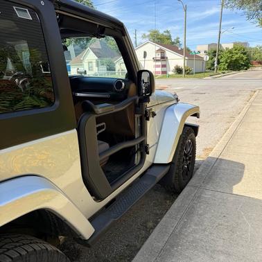 2011 Jeep Wrangler Sahara