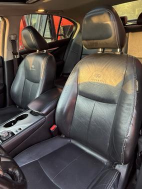 Red 2014 INFINITI Q50 Premium