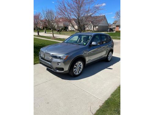 Photo 2 of 12 of 2016 BMW X3 xDrive28i