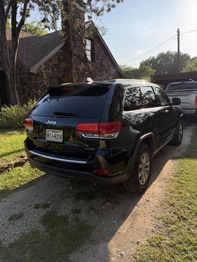 Black 2016 Jeep Grand Cherokee Limited
