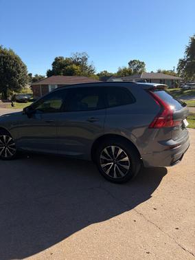 Blue 2023 Volvo XC60 B5 Plus Dark Theme