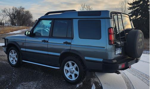 Green 2004 Land Rover Discovery SE