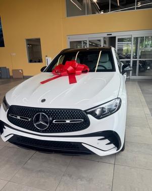 2025 Mercedes-Benz GLC 300 4MATIC