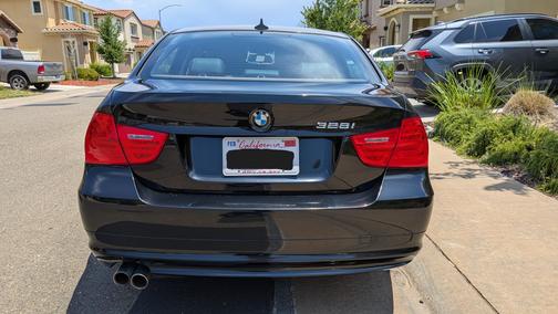 2011 BMW 328 i xDrive