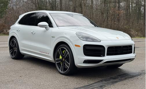 2022 Porsche Cayenne Cayenne Turbo S E-Hybrid