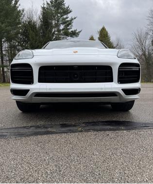 2022 Porsche Cayenne Cayenne Turbo S E-Hybrid
