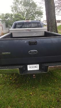 Blue 2004 Ford F-150 XLT