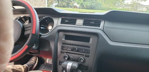 2012 Ford Mustang V6