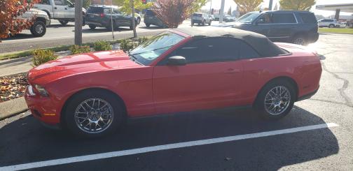 2012 Ford Mustang V6