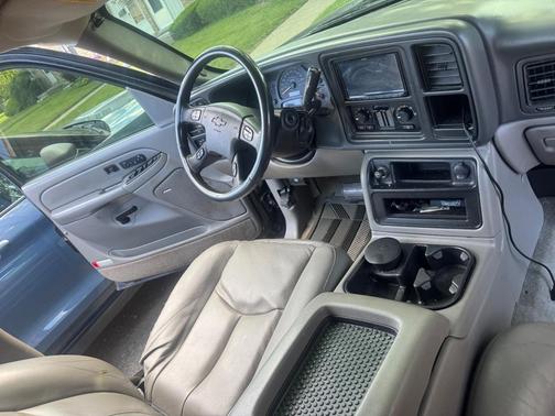Black 2005 Chevrolet Tahoe Z71