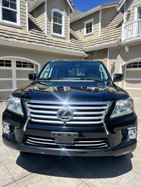 Black 2015 Lexus LX 570 Base