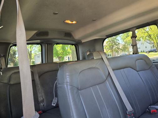2019 GMC Savana 3500 LS