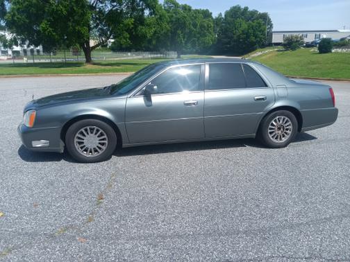 2004 Cadillac DeVille DHS
