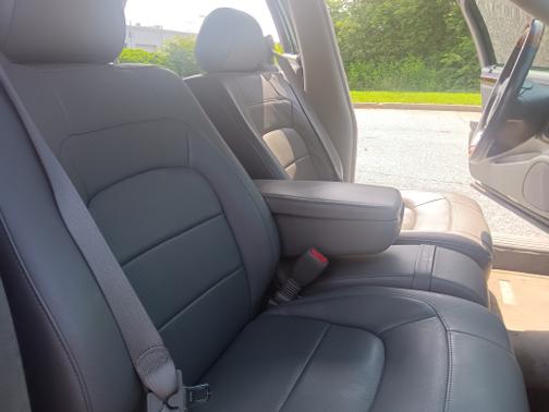 2004 Cadillac DeVille DHS