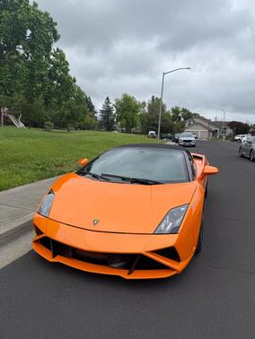 Orange 2013 Lamborghini Gallardo LP560-4