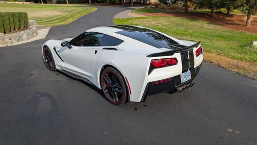 White 2015 Chevrolet Corvette Stingray Z51