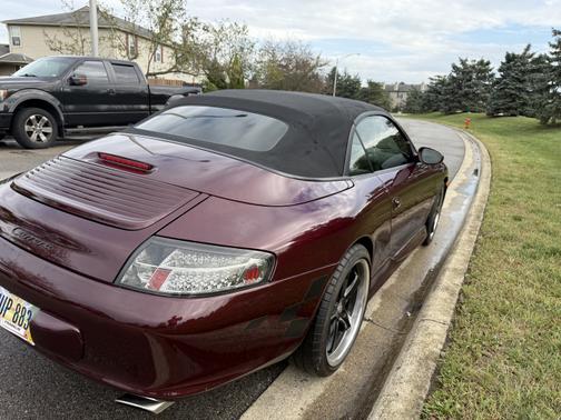 2004 Porsche 911 911 Carrera 4 Cabriolet