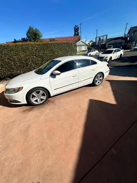 White 2013 Volkswagen CC 2.0T Sport