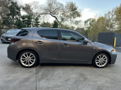 2012 Lexus CT 200h Premium
