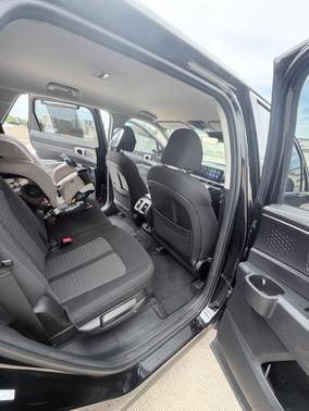 Black 2025 Kia Sorento LX