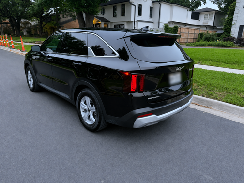 Black 2025 Kia Sorento LX
