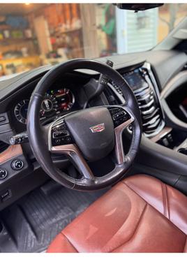 2018 Cadillac Escalade Premium Luxury