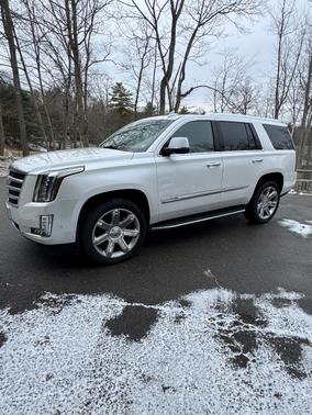 2018 Cadillac Escalade Premium Luxury