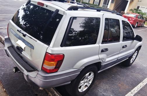 2004 Jeep Grand Cherokee Laredo