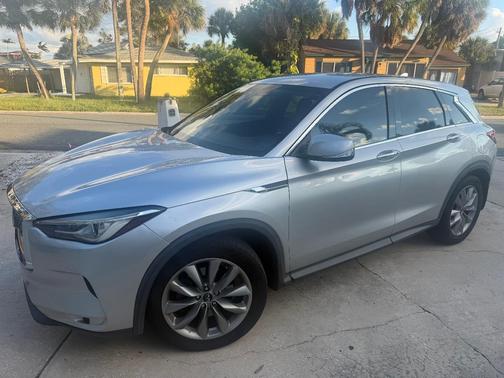 Silver 2019 INFINITI QX50 Pure